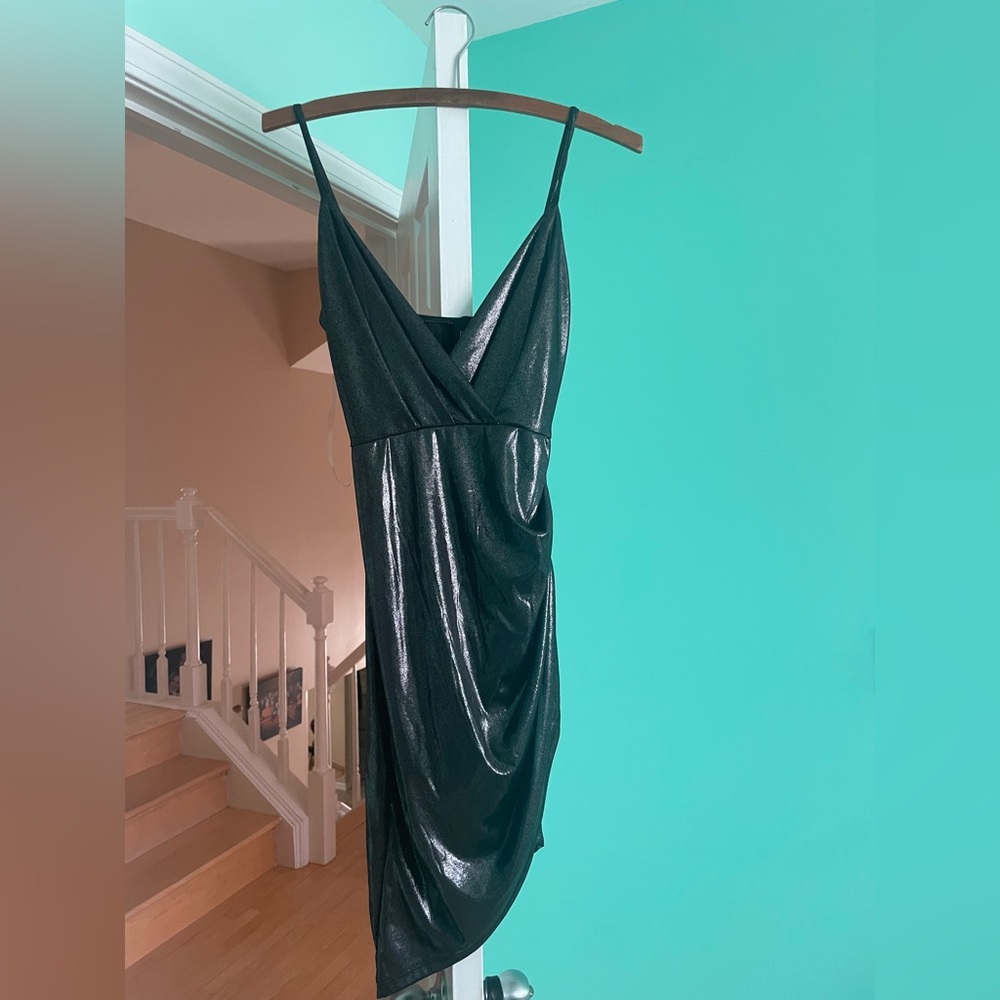 PRIVY Black & silver metallic mini dress